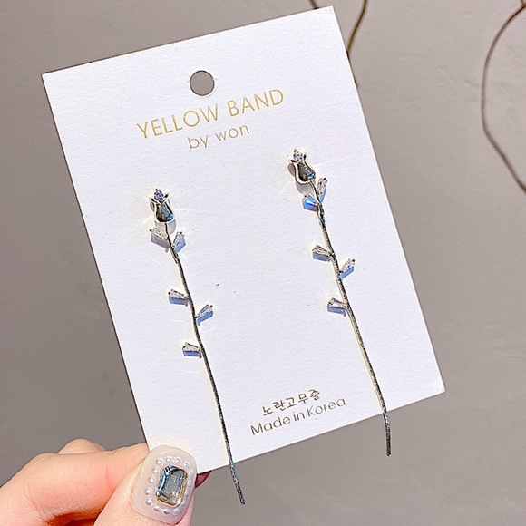 Rose Flower Gold Plated Zircon Earrings - Picture 2 of 7